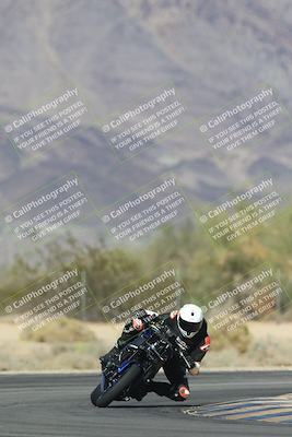 media/Oct-30-2025-Racers Edge (Thu) [[dabbdaf680]]/3-B Group/Session 5 (Turn 6)/